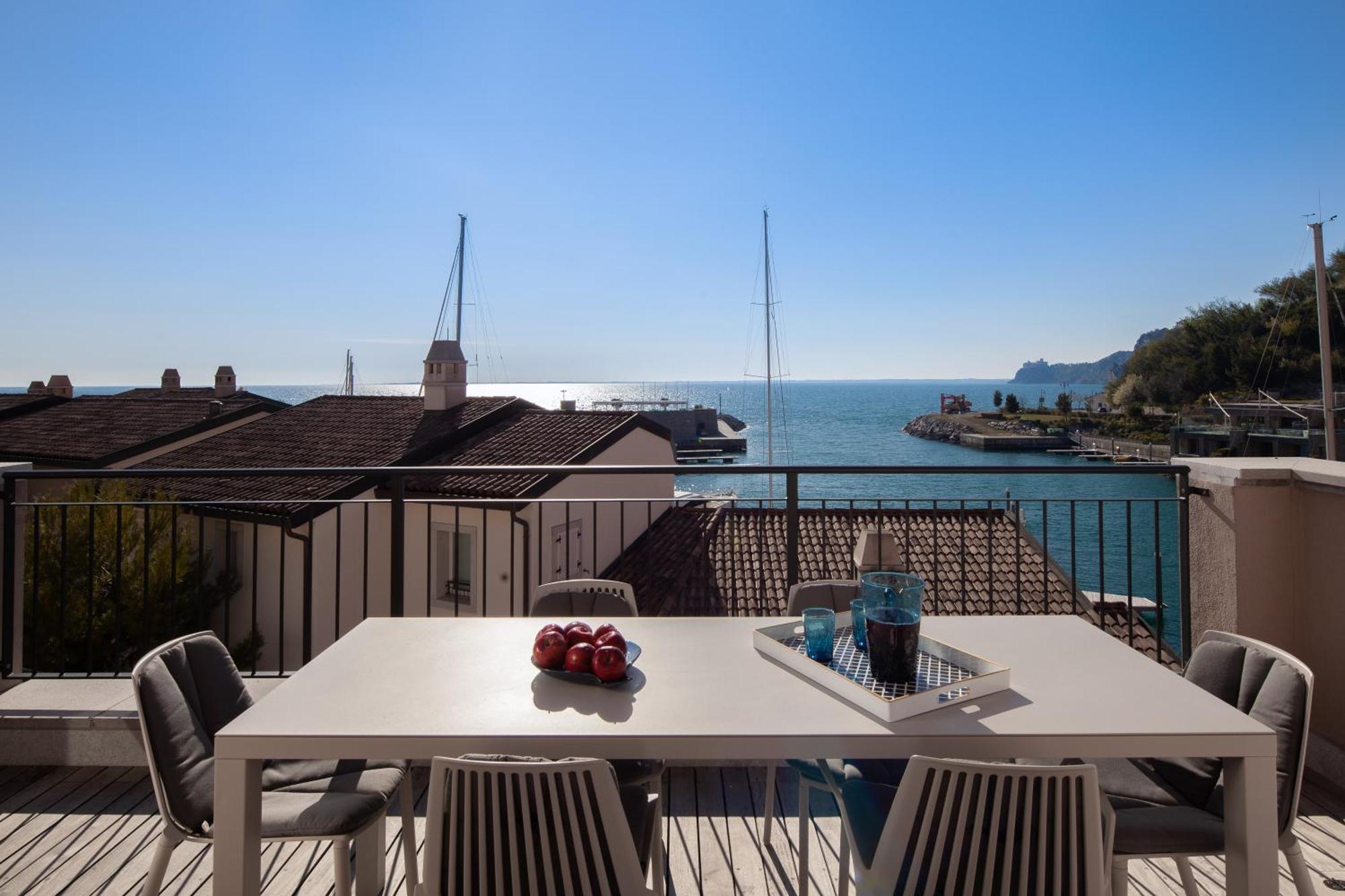 Portopiccolo Apartments Sistiana Exterior foto